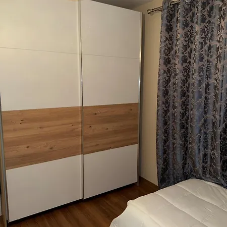 Zoo Luxury Tirana